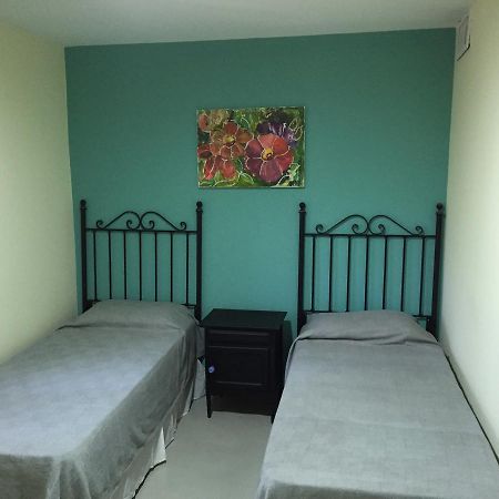 Hosteria Belgrano Neuquén Buitenkant foto